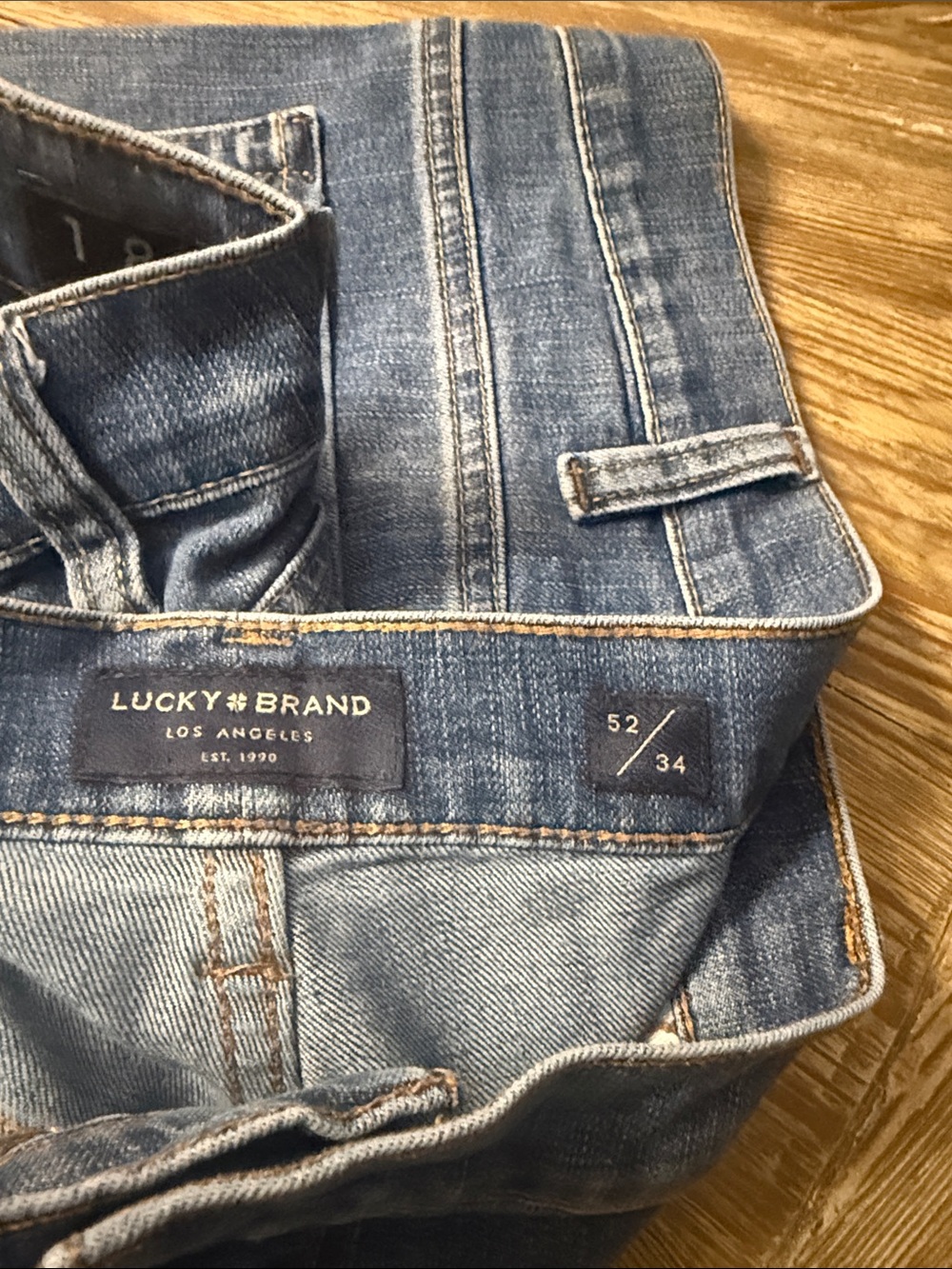 Lucky Brand - Picture 4 of 4